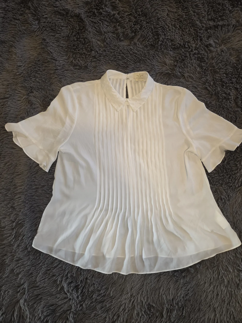 kate spade White Short-Sleeve Pleated Crewneck Blouse